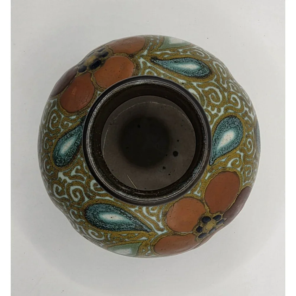 Vintage 1924 Gouda Holland GERLA Matte Pottery Vase 874 Royal Plazuid PZH